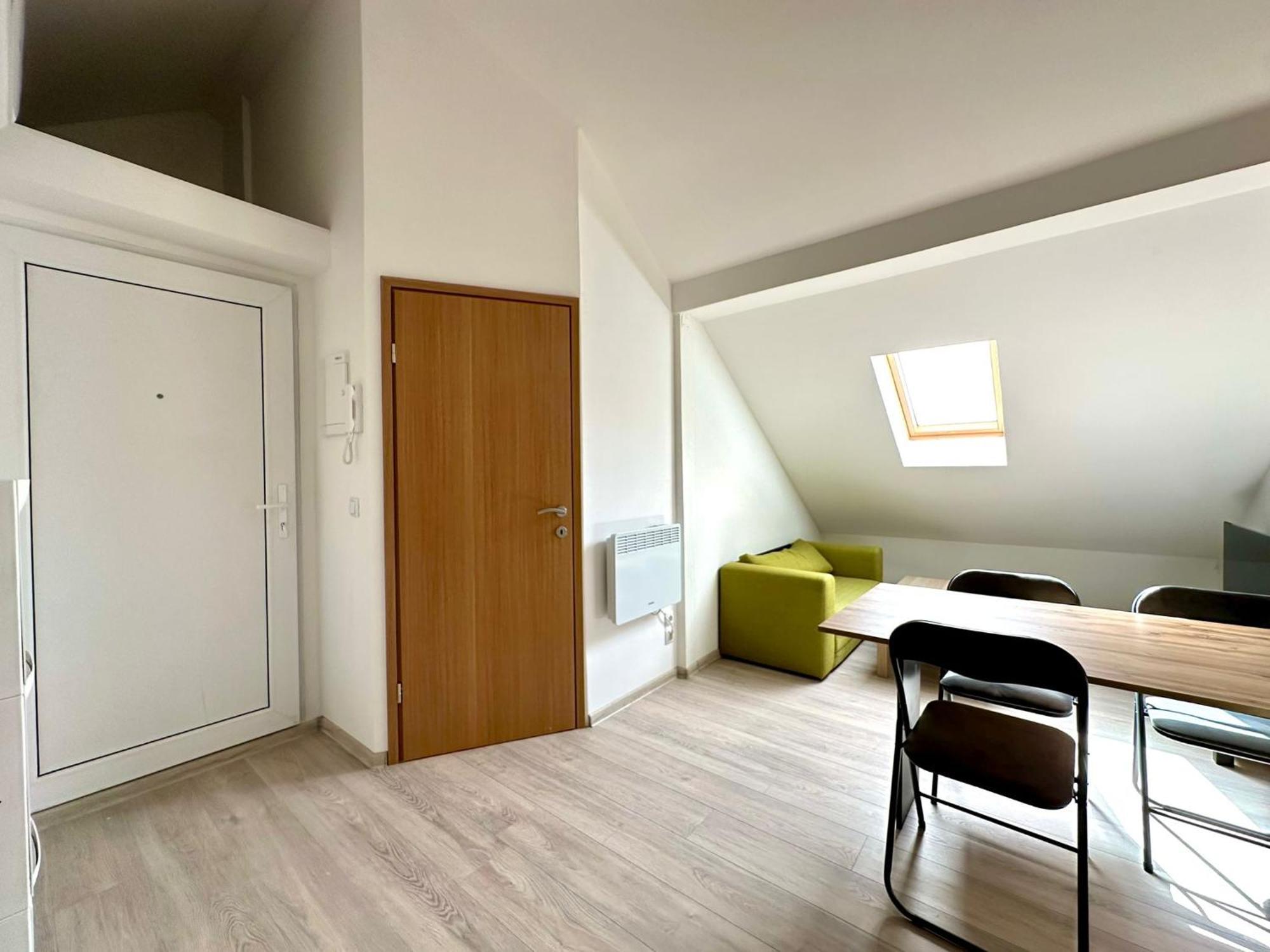 Twins Apartments Загреб Екстериор снимка